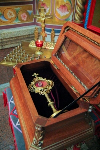 В праздник Крестовоздвижения для поклонения верующим будет вынесен ковчег с частицей Животворящего Креста Господня