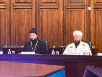 Хабаровский священник принял участие в заседании Совета по межнациональным отношениям