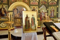 Икона с мощами святых покровителей семьи прибыла в Хабаровск