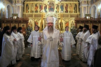 Правящий архиерей возглавил Божественную литургию в храме святителя Иннокентия Иркутского