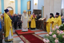 Митрополит Артемий возглавил Божественную литургию в Градо-Хабаровском Успенском соборе по случаю 20-летия со дня освящения 23 октября 2022 года