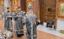 Вечернее богослужение с выносом Плащаницы Спасителя и Чином погребения в Спасо-Преображенском соборе 18 апреля 2025 г.